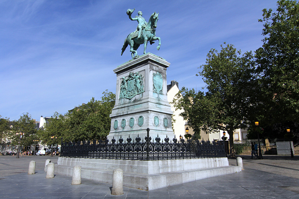 wilhelm-II-reiterstatue-luxemburg