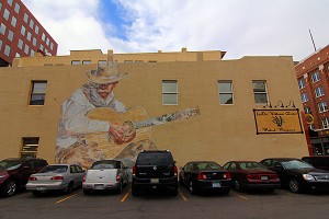 cowboy-mural-denver-colorado