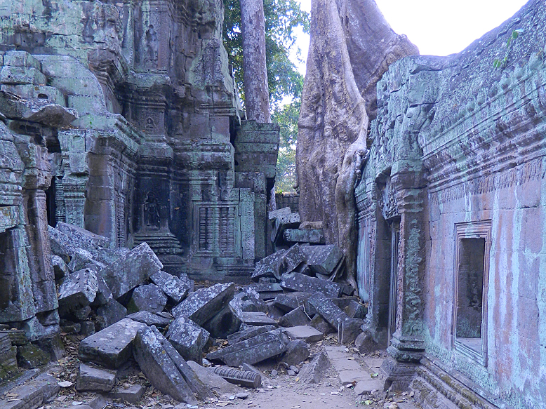 angkor-wat-pink-compass