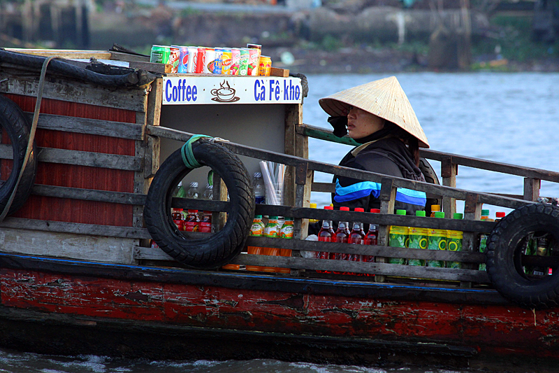 can-tho-floating market