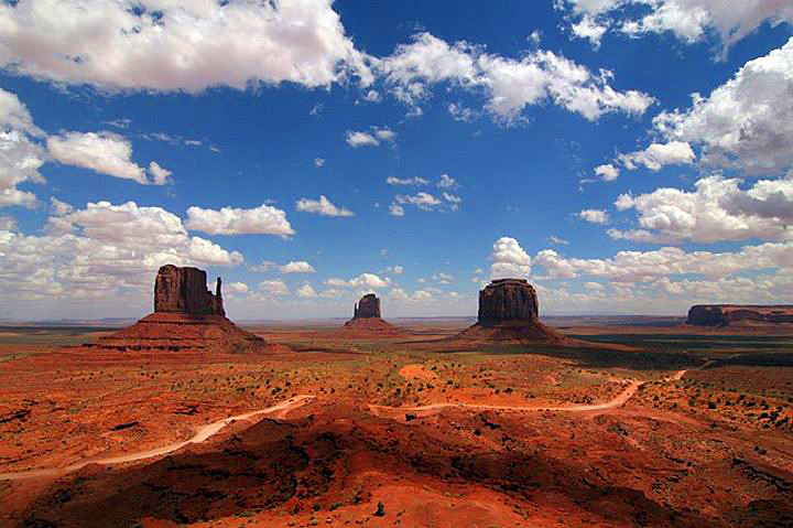 lookout-point-monument-valley