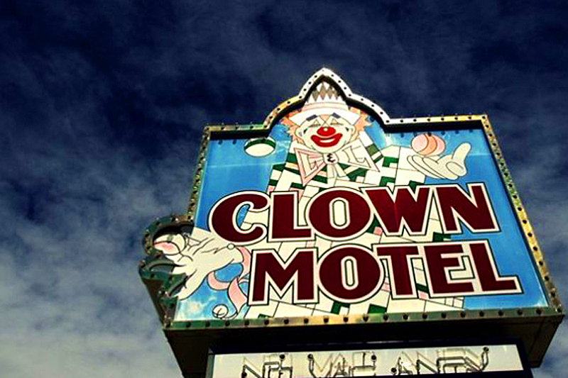 clown-motel