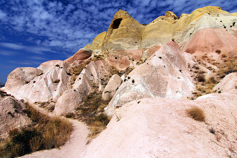red-und-rose-valley-kappadokien-wanderwege