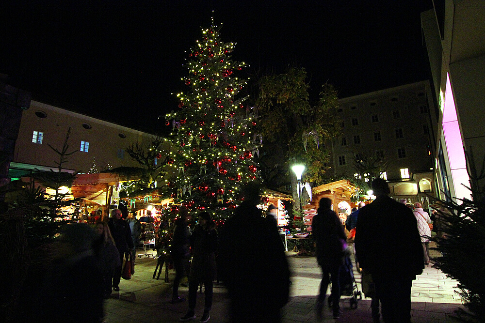 sternadvent-weihnachtsmarkt-salzburg