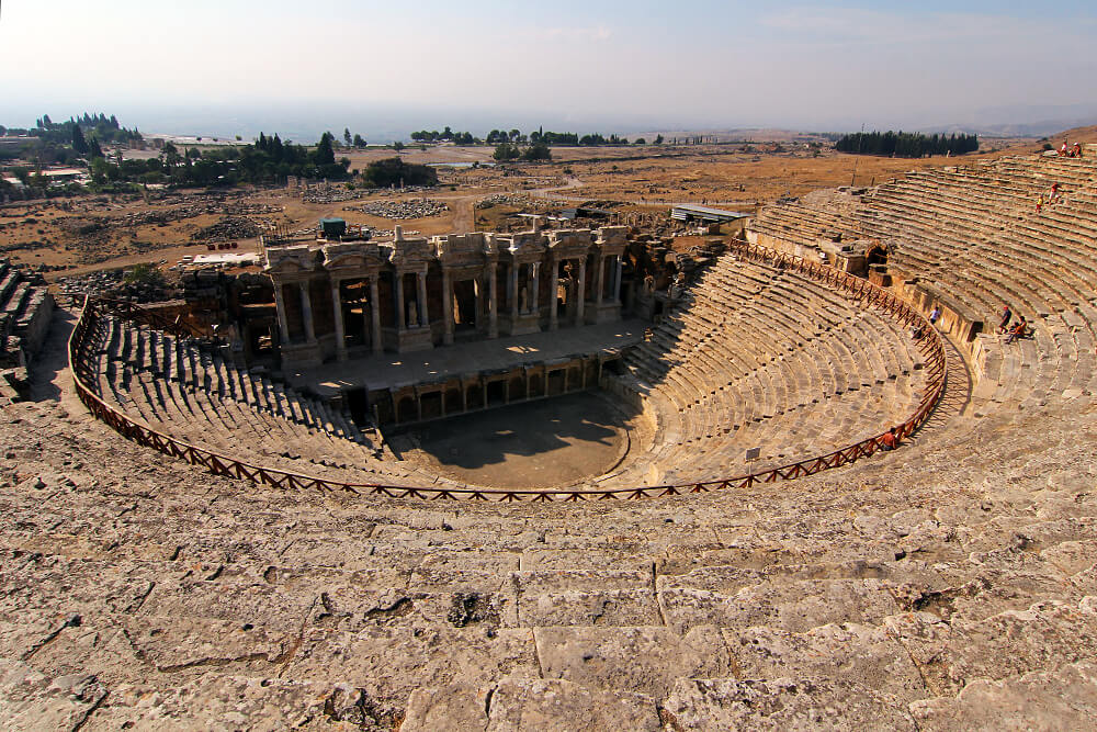 theater-hierapolis-pamukkale-türkei